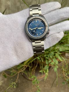 Seiko sports automatic watch