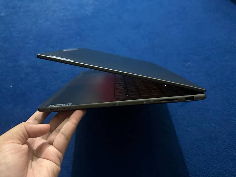 Lenovo yoga pro 9i 2024 laptop RTX 4060 i7 13th gen 3