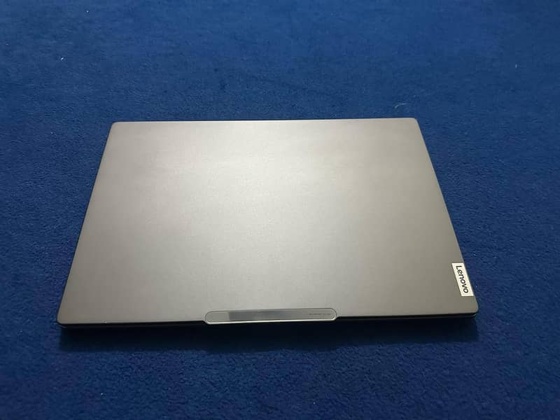Lenovo yoga pro 9i 2024 laptop RTX 4060 i7 13th gen 5