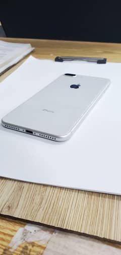 Non PTA IPhone 8+