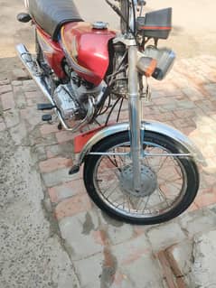 Honda 125 Genuinely 2010 Model