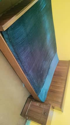 Full Wooden Bed with metres for Salee with side Table
