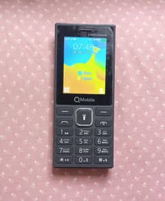 Q Mobile E990i Sirocco