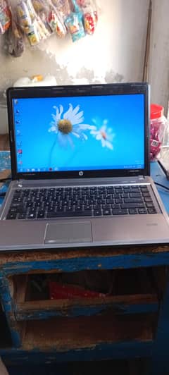 HP Laptop i3