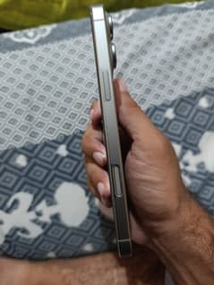 16 pro max 256gb
