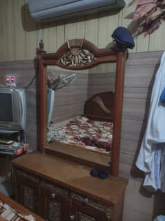 Sofa set, dressing table and Utensils Almirah for sale