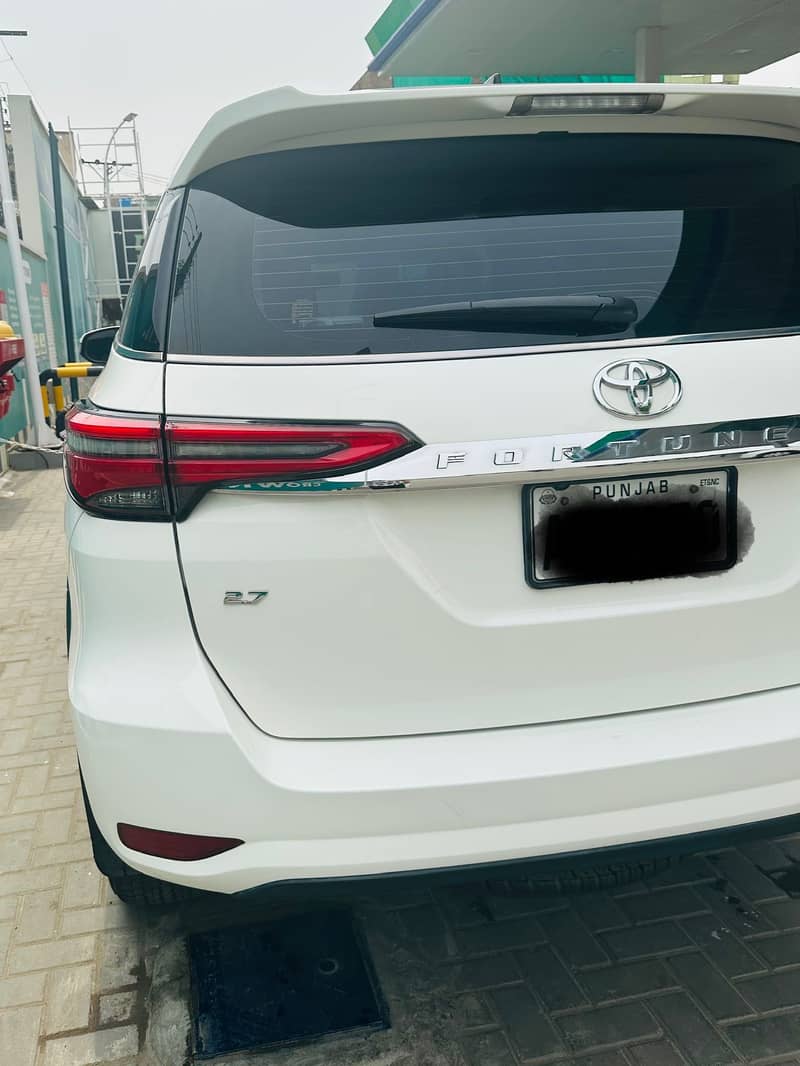 Fortuner 2021 orignal new Shape 1