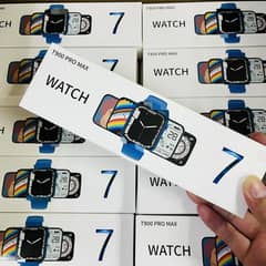 T900 Pro MAX smart watch double button rotating HD screen.