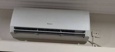 Gree 1.0 Ton Split Inverter AC