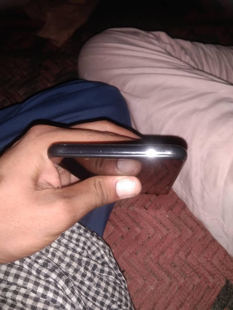 Huawei y7 prime 3,32 only mobile no fault 1