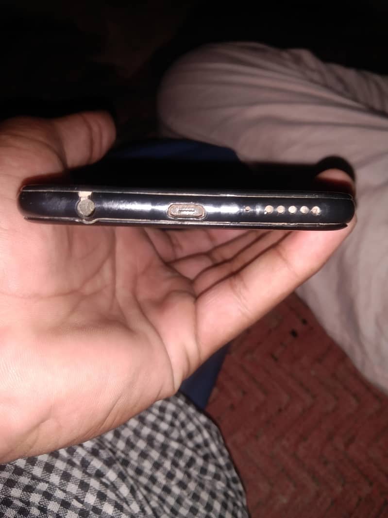 Huawei y7 prime 3,32 only mobile no fault 5