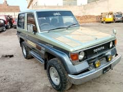 Toyota Land Cruiser RMR Jeep with 2L-t