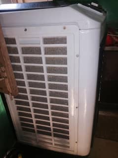 Air coller 10 by 8 condition bilkul thek hn