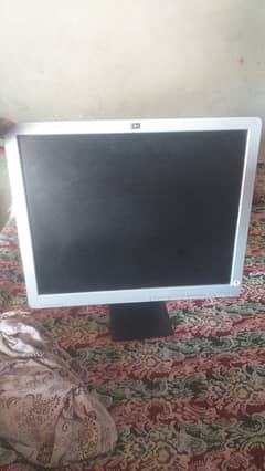 LCD HP 17'