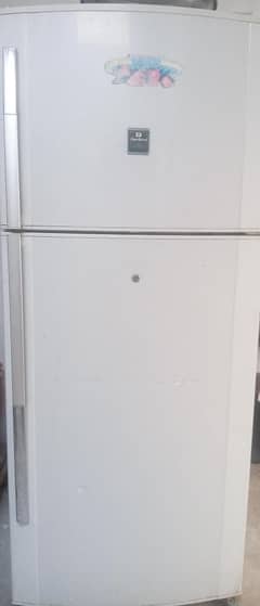 refrigerator Dawlance large size