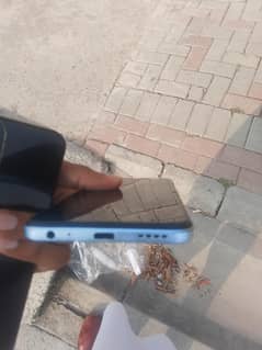 vivo y21 box with charger and condition 10/10