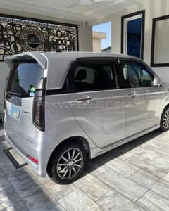 Honda WGN Custom