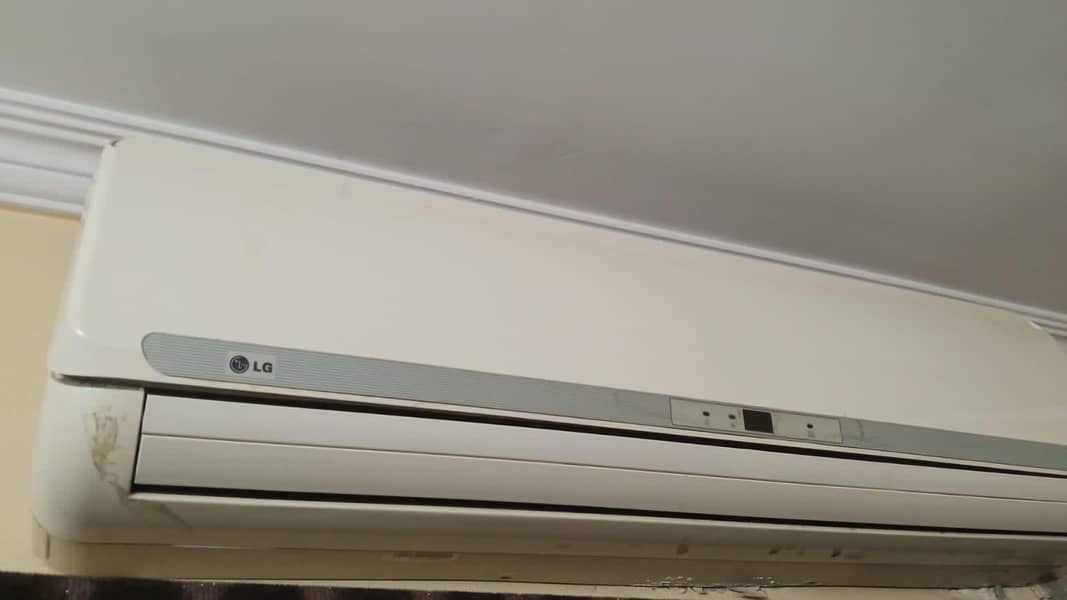 Split AC LG 3