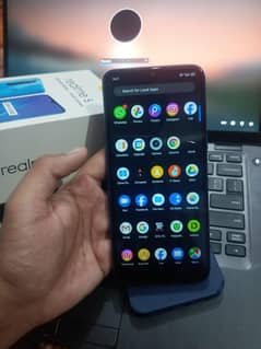 realme5 4/64 with box charger