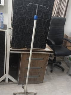 clinic equipment and furniturre