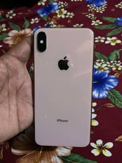 I phone xsmax 64 gb pta approved all ok sirf back or battery change