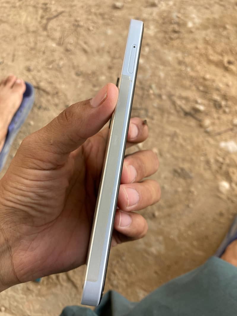 samsang A25 8 256 5g with complete box 10/10 condition 3