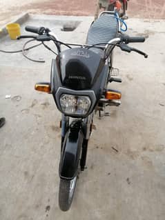 Honda CD dream 2022