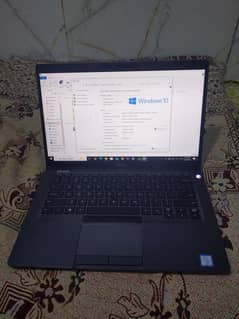 Dell Latitude5400 toch /i5 / 8thgen 16gb/256gb ssd Gpu 8gb