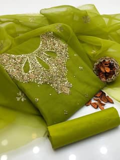 3pcs women's unstitched hand embroidered suit