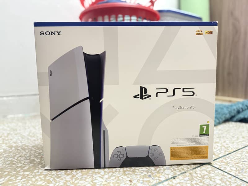 PS5 Disk Edition with backbone - Opened / Not Used 1