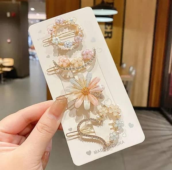 Korean Jewelry Hairpin Set for Weddings and Parties - Geometric Crystal Flower Hair Clips with Rhinestones and Pearls