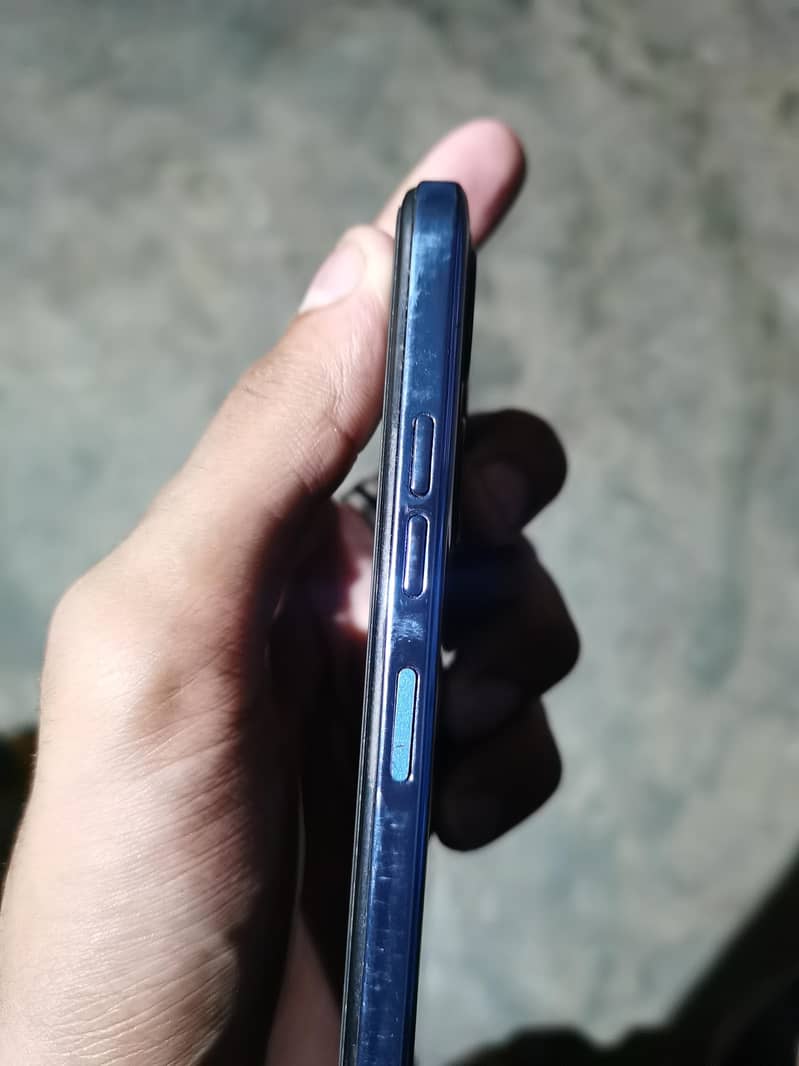Tecno spark 10c 4+4 (8,128) exchange possible 7dys backup k sath duga 8