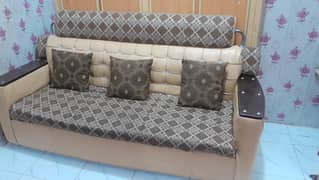 Selling 5 Seater sofa in good condition