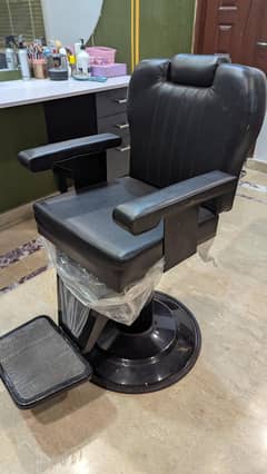 salon chair