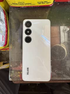 4 / 128  New mobile