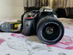 DSLR Camera