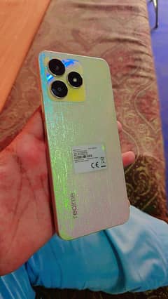 realme