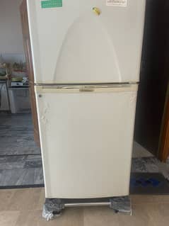 Dawlance Fridge Large Size