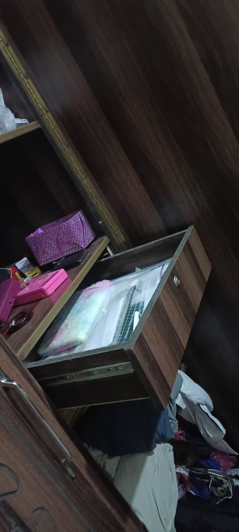 Suiting Almari, Wardrobe, 2Door Almari, Safe Almari 4