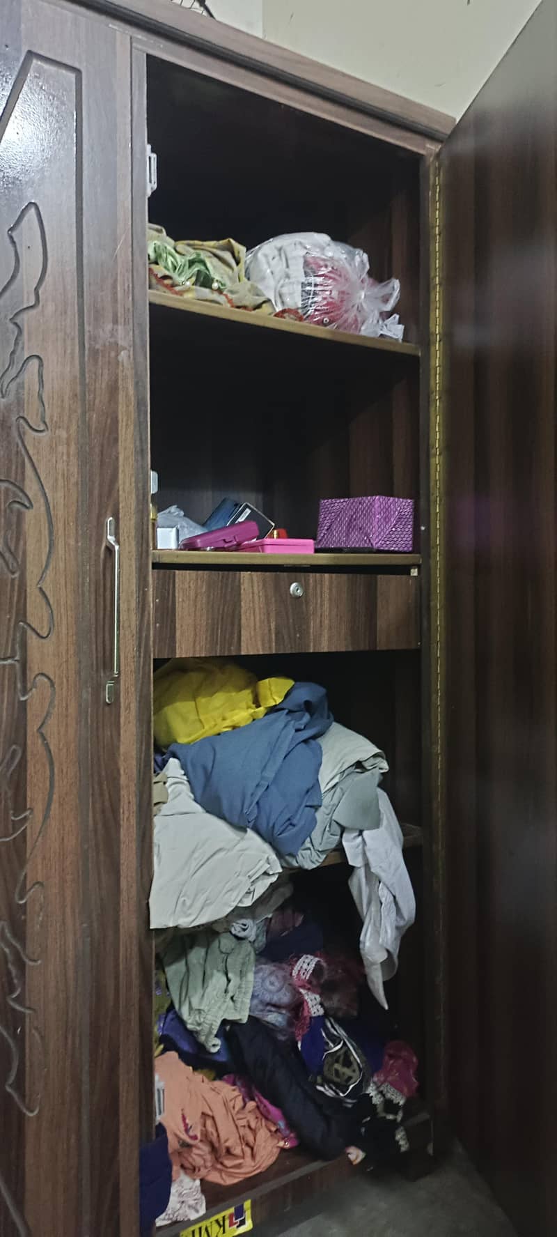 Suiting Almari, Wardrobe, 2Door Almari, Safe Almari 5
