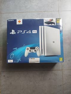 PS4 Pro Sealed, Glacier White, Collectors Edition