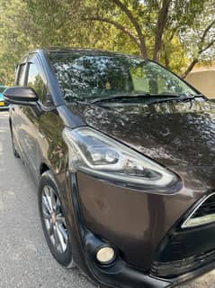 toyota sienta 2015/18 hybrid G Push