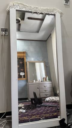 Stand long Mirror