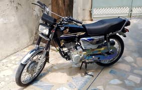 Honda 125 self start black  2024 model/03170812992