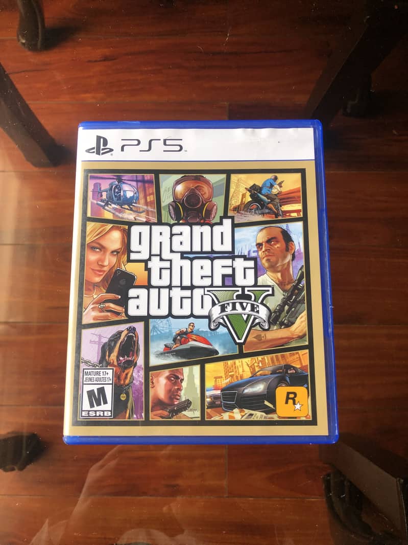 PS5 GTA 5 CD with no scratch and fully working 0