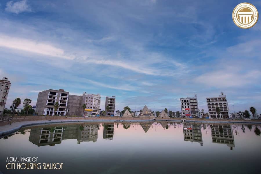 10 Marla Facing Park Plot For Sale in Citi Housing Block C Prime Location. 1