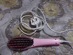 Hair straightener came from Dubai (Just comb your hairs get straight)