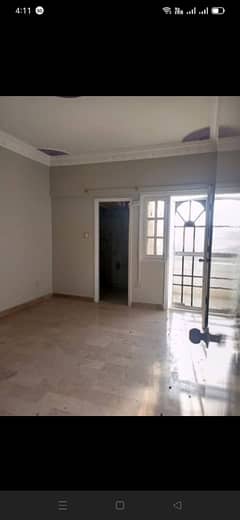 Decent Garden. Luxuries Flat 3 Beds DD 2nd Floor In Block. 7 Gulistan e Jauhar