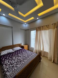 FULLY FURNISHED 3 BED DD APARTMENT FOR RENT IN BIG BUKHARI COMMERCIAL DHA KARACHI