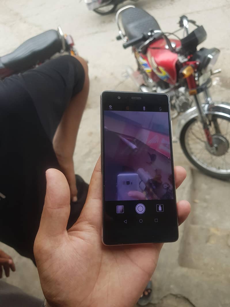 Huawei p9 3/32 exchange possible read all add 7